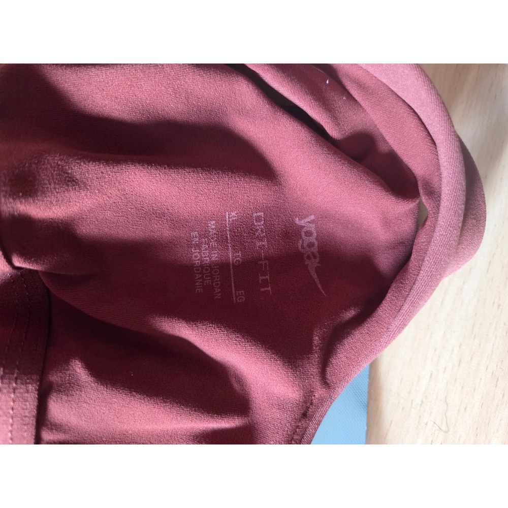 Nike Yoga Dri-FIT High Neck Crop Tank Top Burgundy XL Floral Swoosh Racerback - Picture 3 of 4